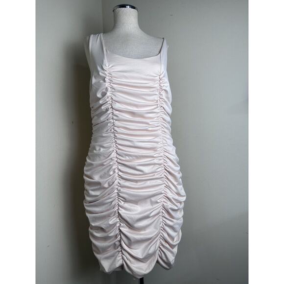 H&M Ruched Cream Peach Sleeveless Stretch Dress Size Large EUC - Picture 7 of 8